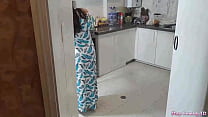 Horny Stepdaughter Gets Fucked With Her Stepdad In The Kitchen When Her Mom Is Not Home